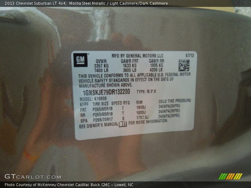 Mocha Steel Metallic / Light Cashmere/Dark Cashmere 2013 Chevrolet Suburban LT 4x4