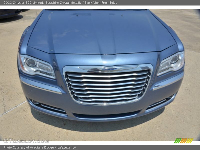 Sapphire Crystal Metallic / Black/Light Frost Beige 2011 Chrysler 300 Limited