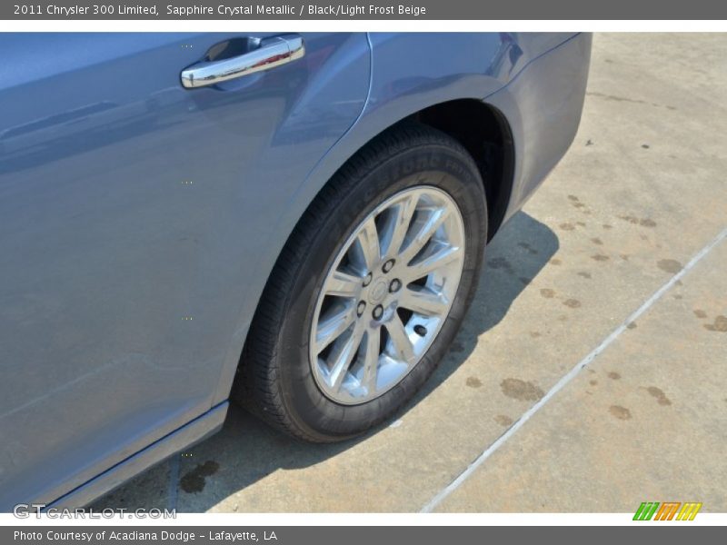 Sapphire Crystal Metallic / Black/Light Frost Beige 2011 Chrysler 300 Limited