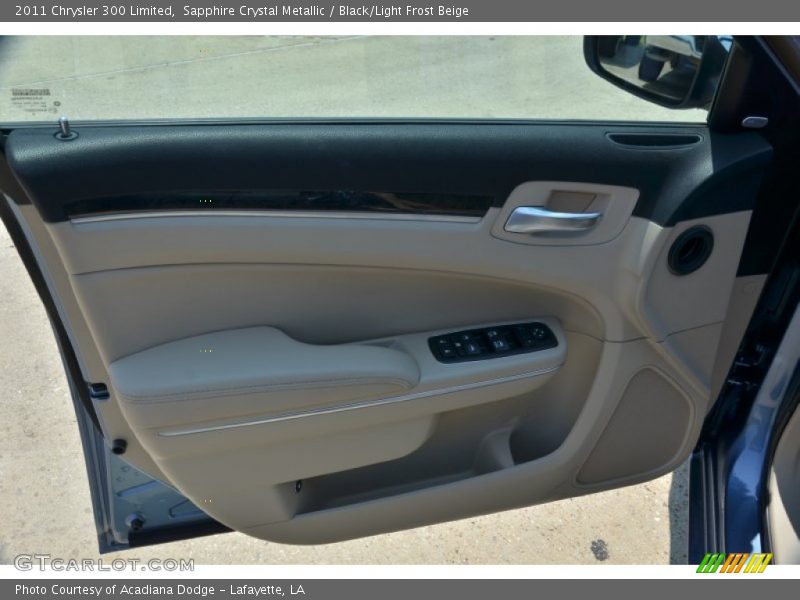 Sapphire Crystal Metallic / Black/Light Frost Beige 2011 Chrysler 300 Limited
