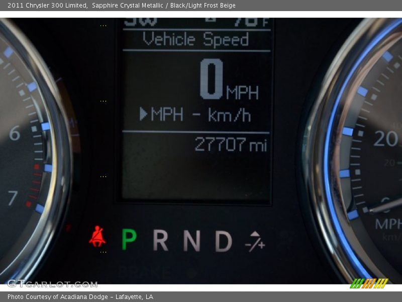 Sapphire Crystal Metallic / Black/Light Frost Beige 2011 Chrysler 300 Limited