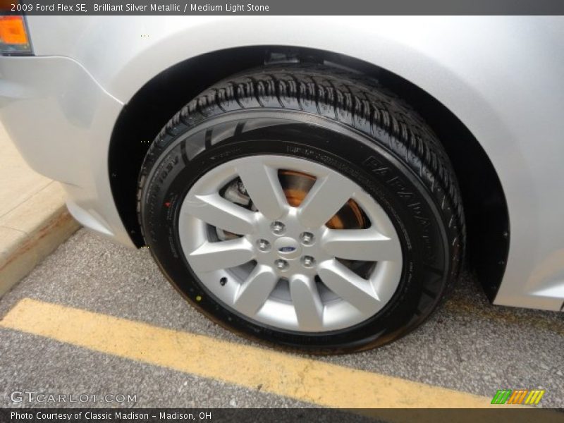 Brilliant Silver Metallic / Medium Light Stone 2009 Ford Flex SE