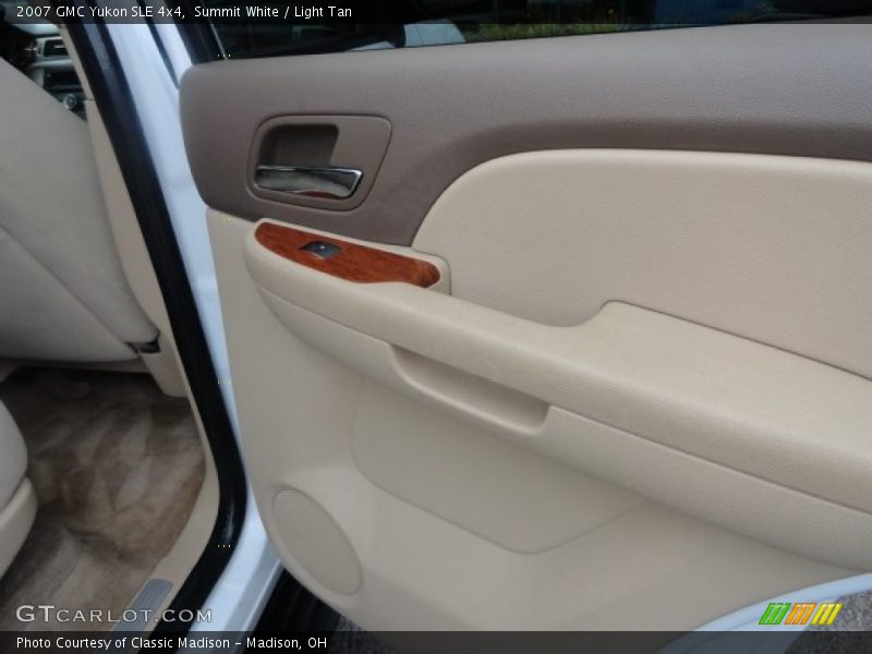 Summit White / Light Tan 2007 GMC Yukon SLE 4x4