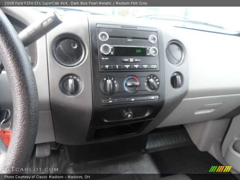 Dark Blue Pearl Metallic / Medium Flint Grey 2008 Ford F150 STX SuperCab 4x4