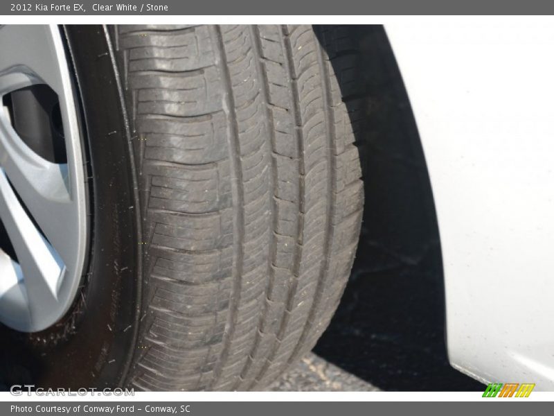 Clear White / Stone 2012 Kia Forte EX
