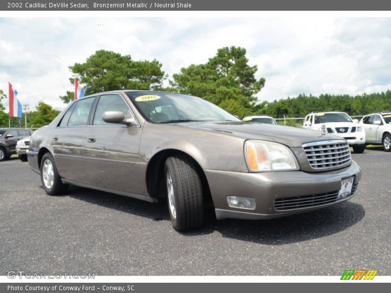 Bronzemist Metallic / Neutral Shale 2002 Cadillac DeVille Sedan