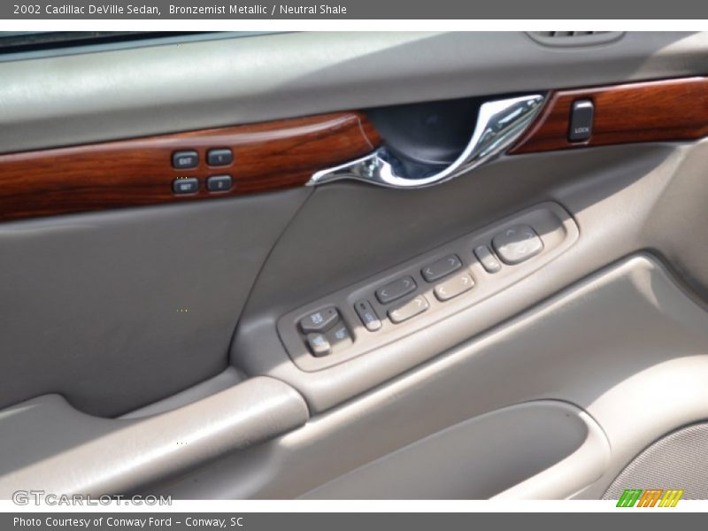 Bronzemist Metallic / Neutral Shale 2002 Cadillac DeVille Sedan