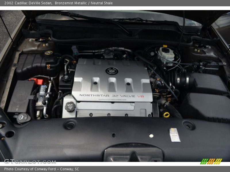 Bronzemist Metallic / Neutral Shale 2002 Cadillac DeVille Sedan