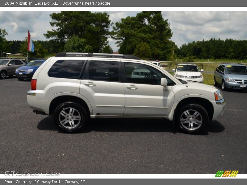 Dover White Pearl / Saddle 2004 Mitsubishi Endeavor XLS