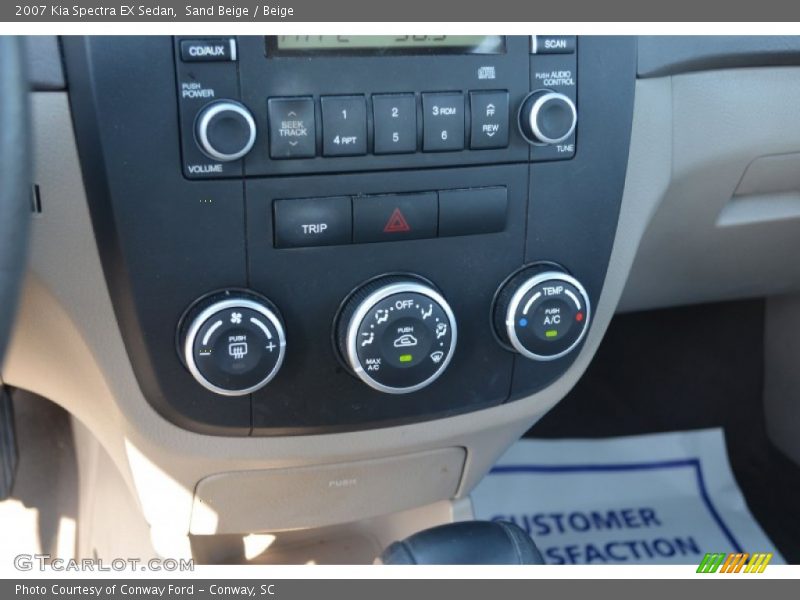 Sand Beige / Beige 2007 Kia Spectra EX Sedan