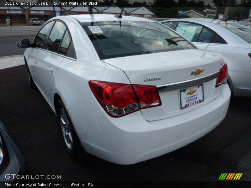 Summit White / Jet Black 2011 Chevrolet Cruze LT