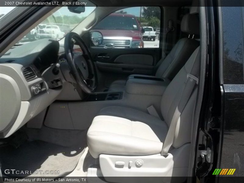 Black / Ebony 2007 Chevrolet Avalanche LTZ