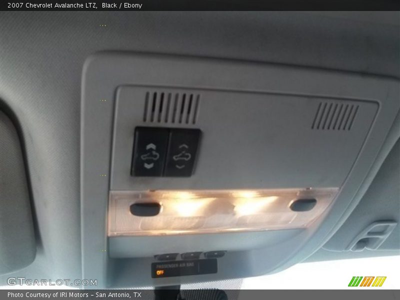 Black / Ebony 2007 Chevrolet Avalanche LTZ