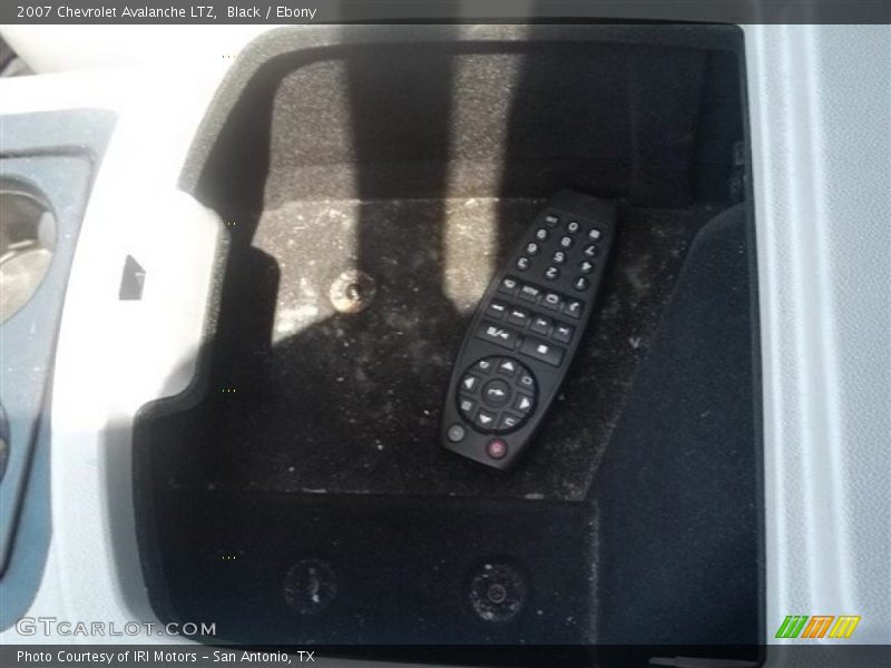 Black / Ebony 2007 Chevrolet Avalanche LTZ