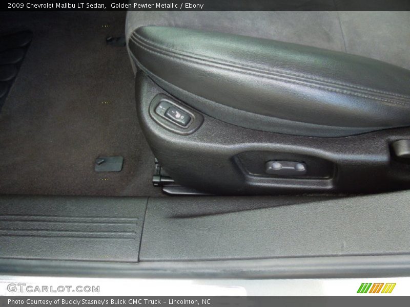Golden Pewter Metallic / Ebony 2009 Chevrolet Malibu LT Sedan
