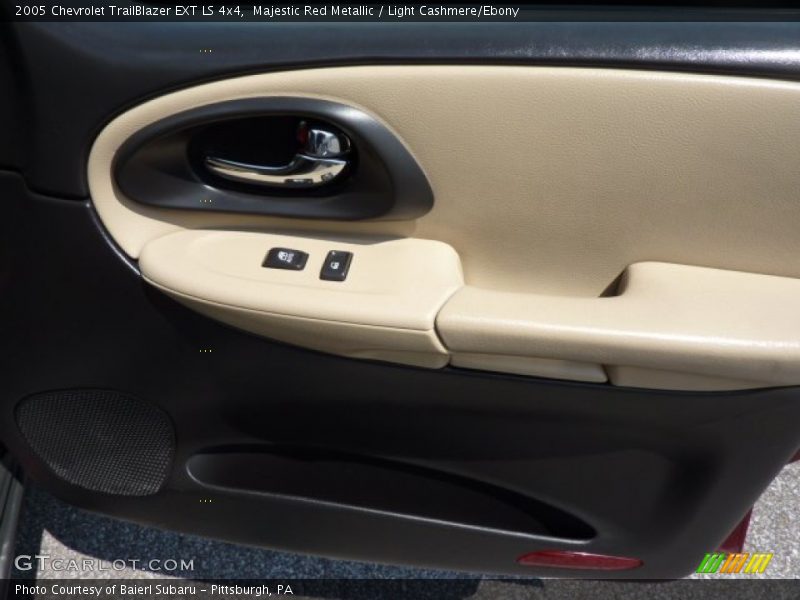 Majestic Red Metallic / Light Cashmere/Ebony 2005 Chevrolet TrailBlazer EXT LS 4x4