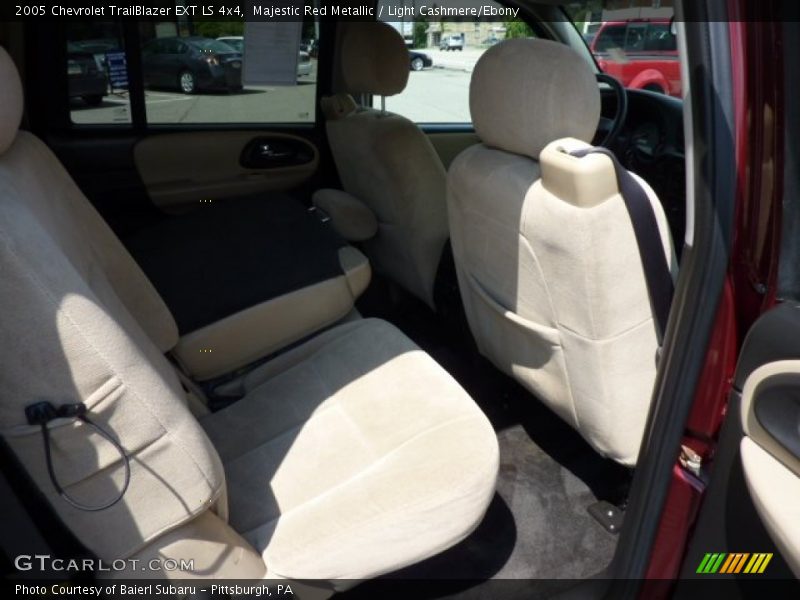 Majestic Red Metallic / Light Cashmere/Ebony 2005 Chevrolet TrailBlazer EXT LS 4x4