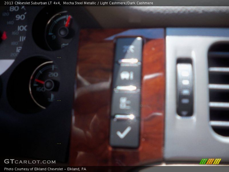 Mocha Steel Metallic / Light Cashmere/Dark Cashmere 2013 Chevrolet Suburban LT 4x4