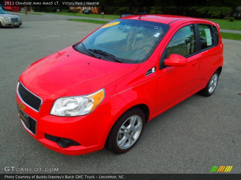 Victory Red / Neutral 2011 Chevrolet Aveo Aveo5 LT