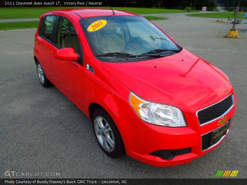 Victory Red / Neutral 2011 Chevrolet Aveo Aveo5 LT
