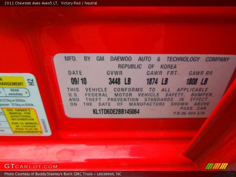 Victory Red / Neutral 2011 Chevrolet Aveo Aveo5 LT