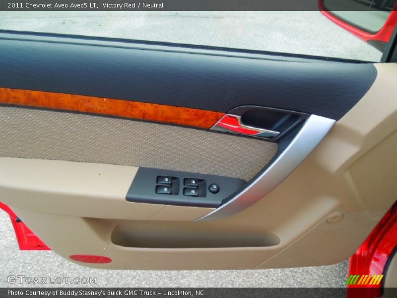 Victory Red / Neutral 2011 Chevrolet Aveo Aveo5 LT