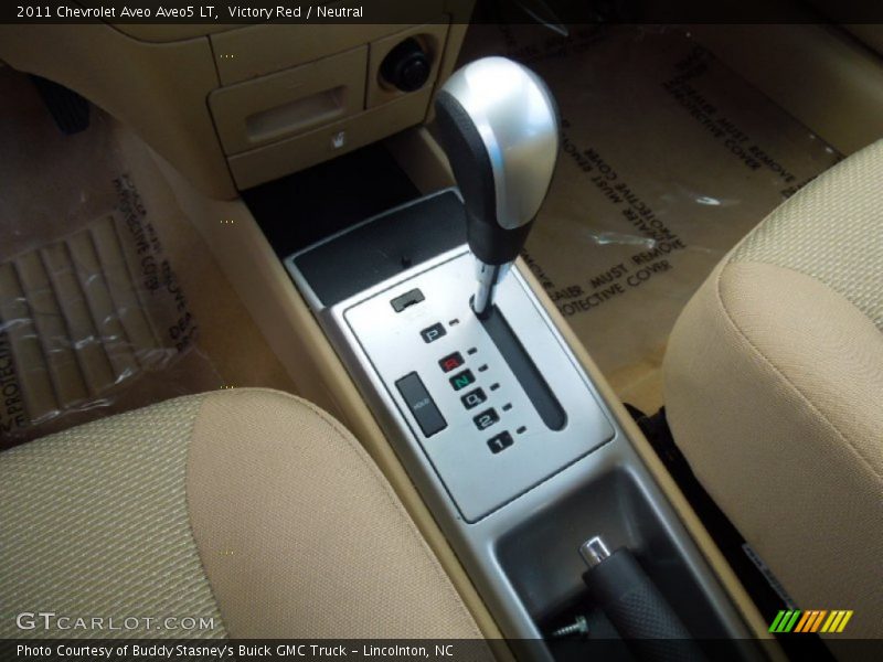 Victory Red / Neutral 2011 Chevrolet Aveo Aveo5 LT