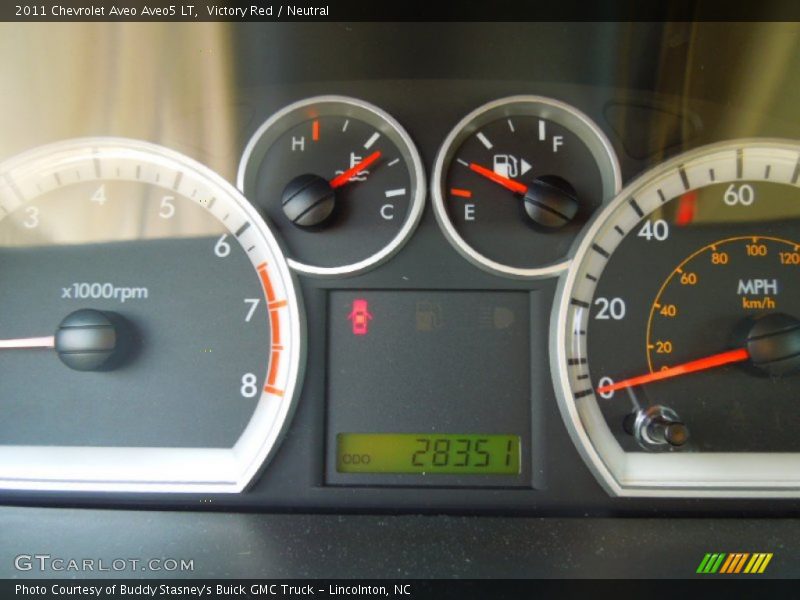 Victory Red / Neutral 2011 Chevrolet Aveo Aveo5 LT