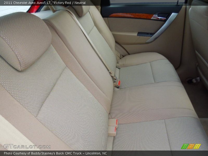Victory Red / Neutral 2011 Chevrolet Aveo Aveo5 LT