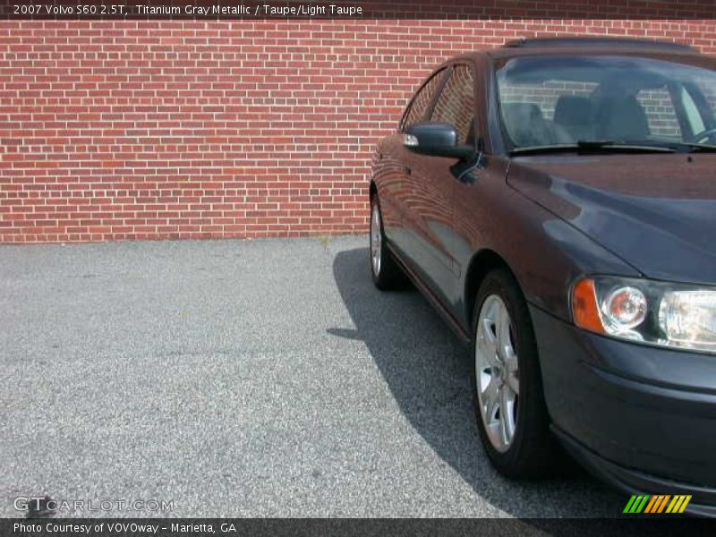 Titanium Gray Metallic / Taupe/Light Taupe 2007 Volvo S60 2.5T