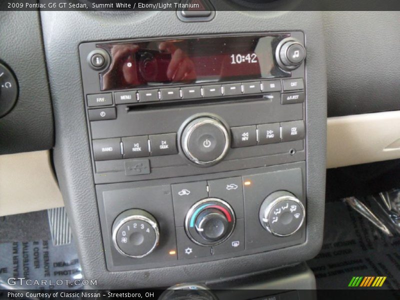 Summit White / Ebony/Light Titanium 2009 Pontiac G6 GT Sedan