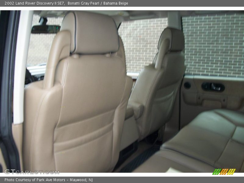Bonatti Gray Pearl / Bahama Beige 2002 Land Rover Discovery II SE7