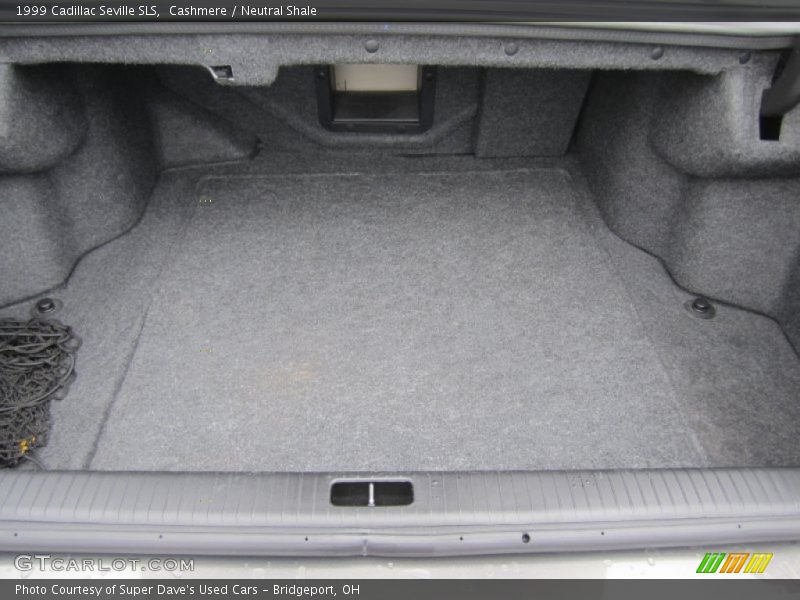 Cashmere / Neutral Shale 1999 Cadillac Seville SLS