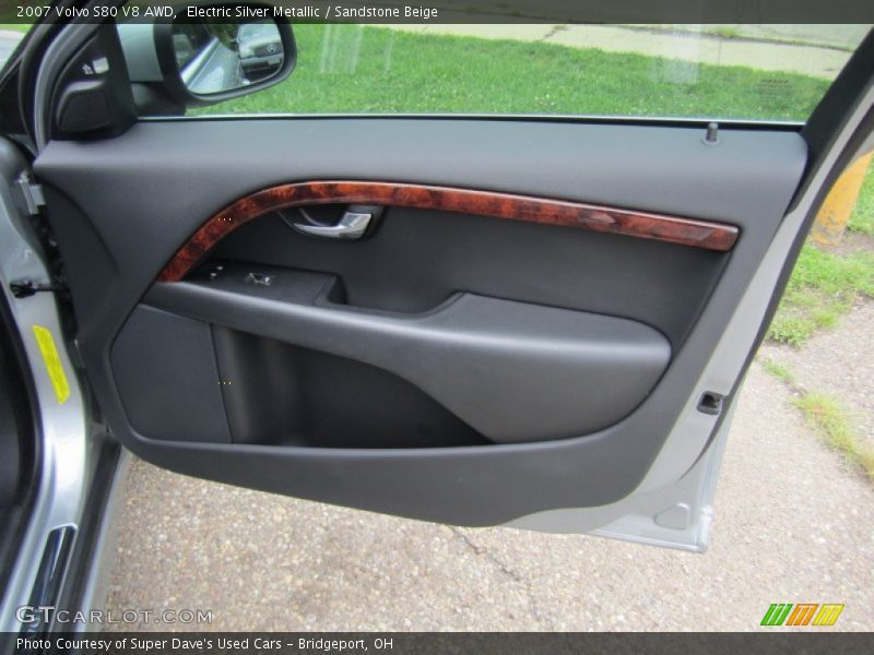 Electric Silver Metallic / Sandstone Beige 2007 Volvo S80 V8 AWD