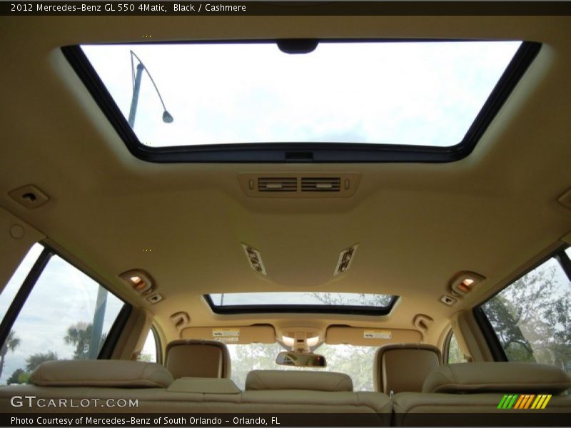 Sunroof of 2012 GL 550 4Matic