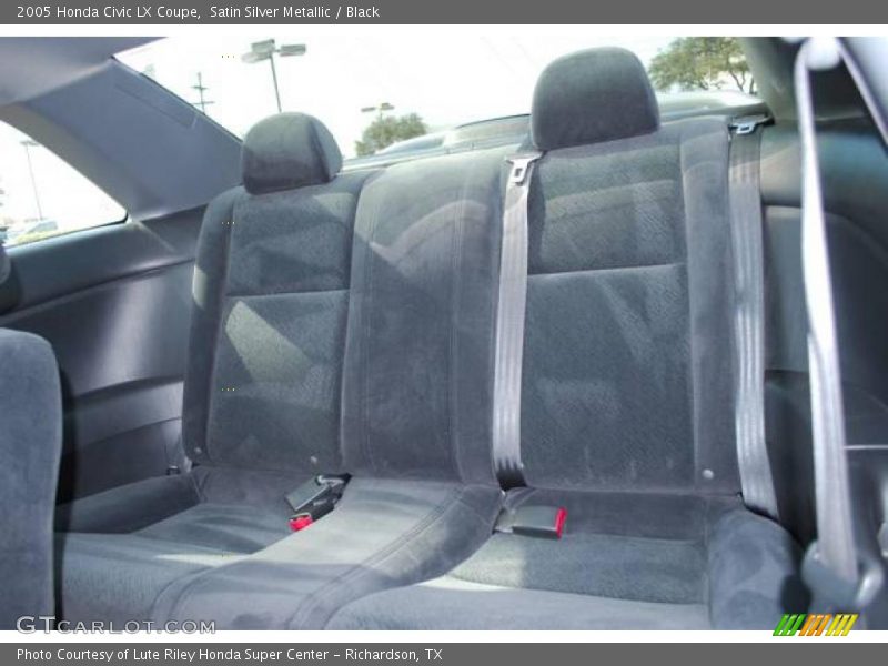 Satin Silver Metallic / Black 2005 Honda Civic LX Coupe