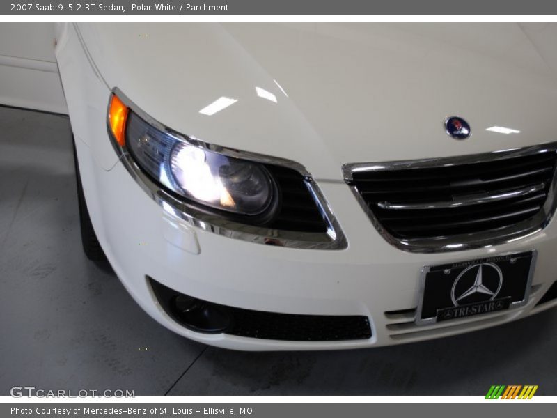 Polar White / Parchment 2007 Saab 9-5 2.3T Sedan