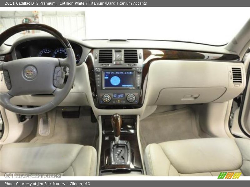 Cotillion White / Titanium/Dark Titanium Accents 2011 Cadillac DTS Premium