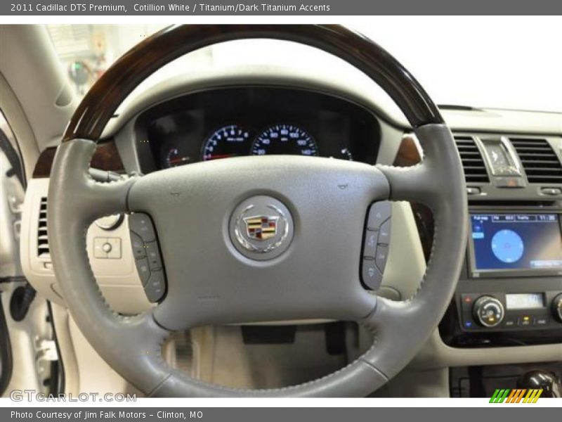 Cotillion White / Titanium/Dark Titanium Accents 2011 Cadillac DTS Premium