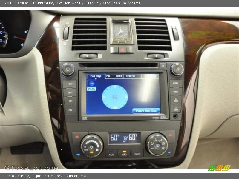 Cotillion White / Titanium/Dark Titanium Accents 2011 Cadillac DTS Premium