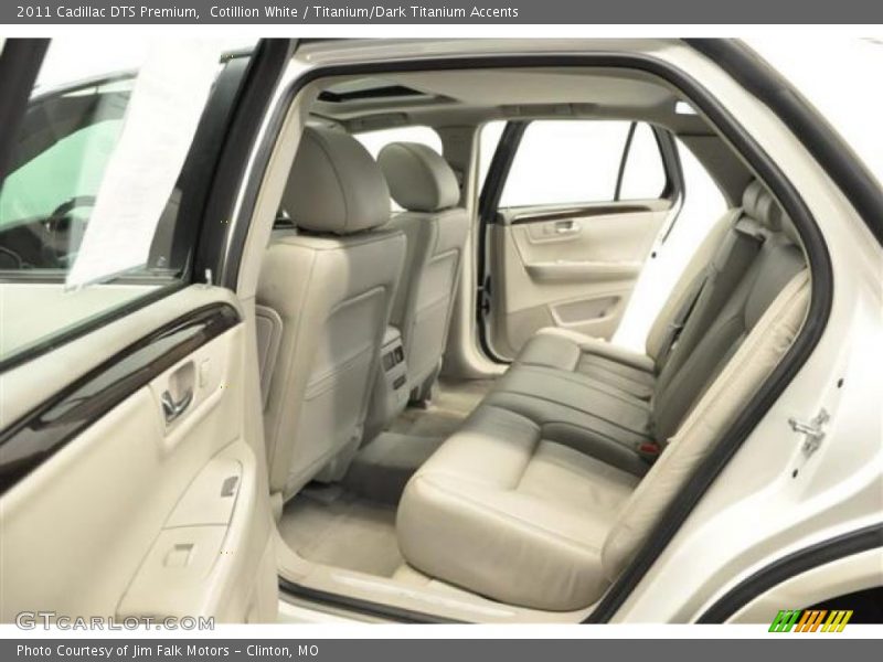 Cotillion White / Titanium/Dark Titanium Accents 2011 Cadillac DTS Premium