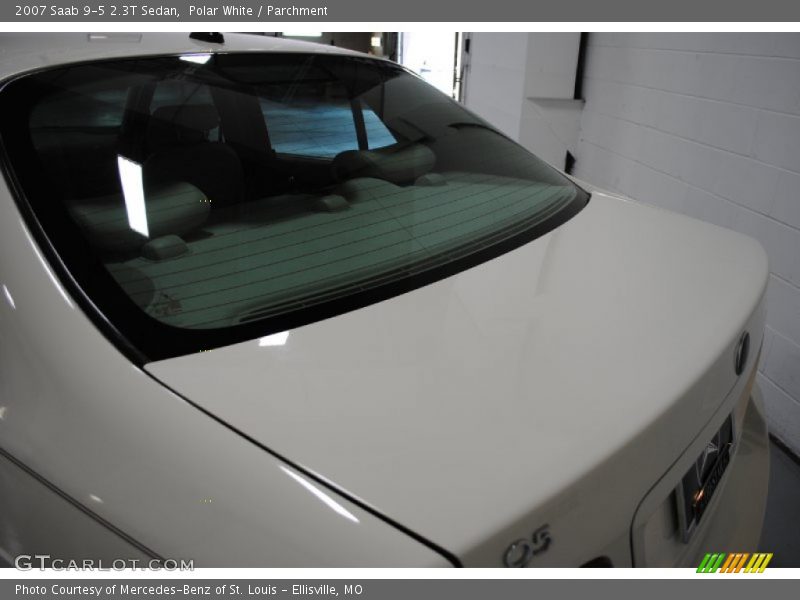 Polar White / Parchment 2007 Saab 9-5 2.3T Sedan