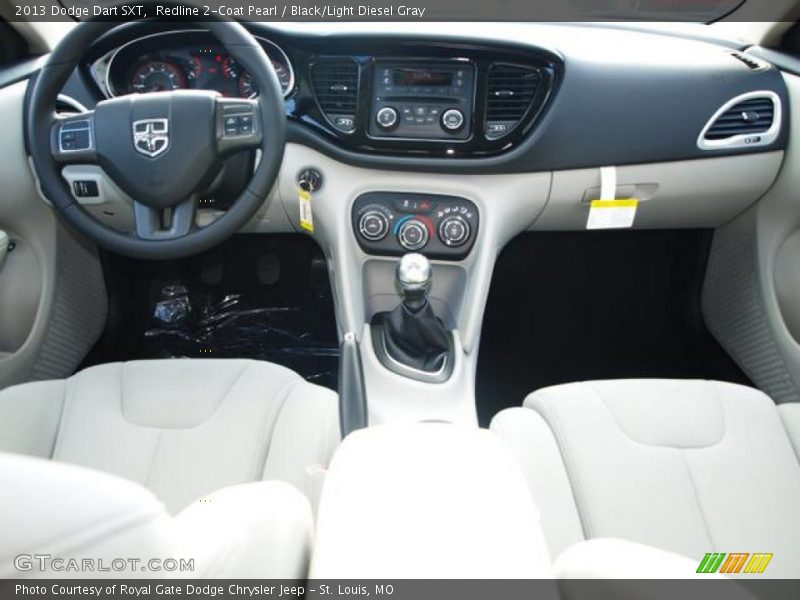 Redline 2-Coat Pearl / Black/Light Diesel Gray 2013 Dodge Dart SXT