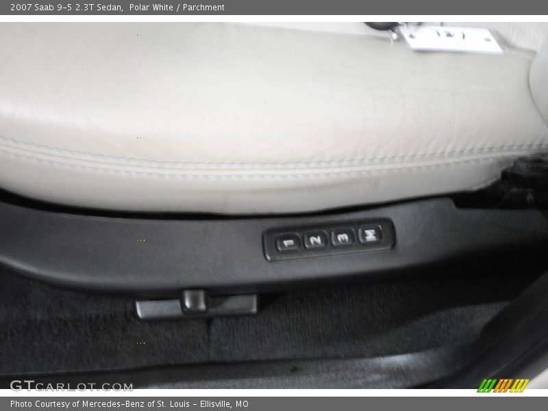 Polar White / Parchment 2007 Saab 9-5 2.3T Sedan