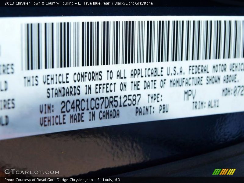 2013 Town & Country Touring - L True Blue Pearl Color Code PBU