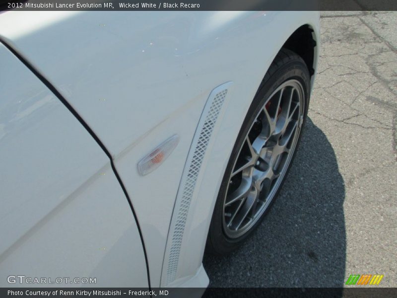 Wicked White / Black Recaro 2012 Mitsubishi Lancer Evolution MR