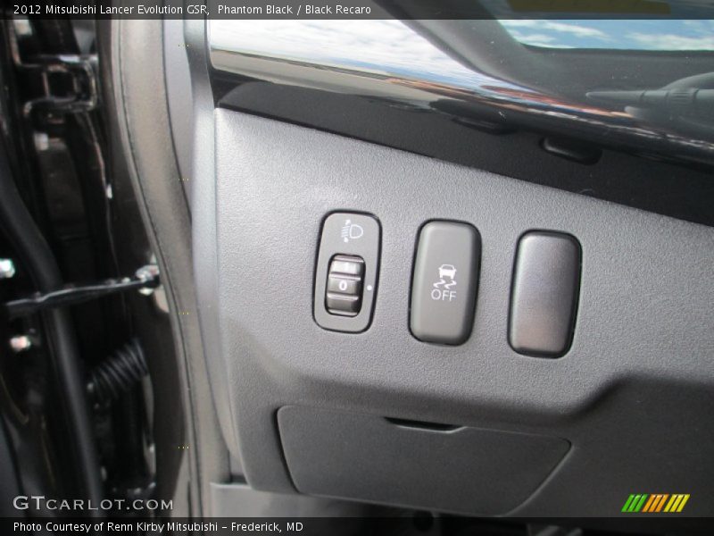 Phantom Black / Black Recaro 2012 Mitsubishi Lancer Evolution GSR