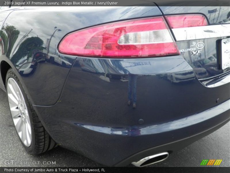 Indigo Blue Metallic / Ivory/Oyster 2009 Jaguar XF Premium Luxury