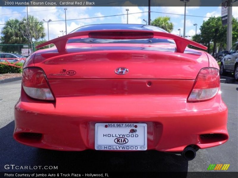 Cardinal Red / Black 2000 Hyundai Tiburon Coupe
