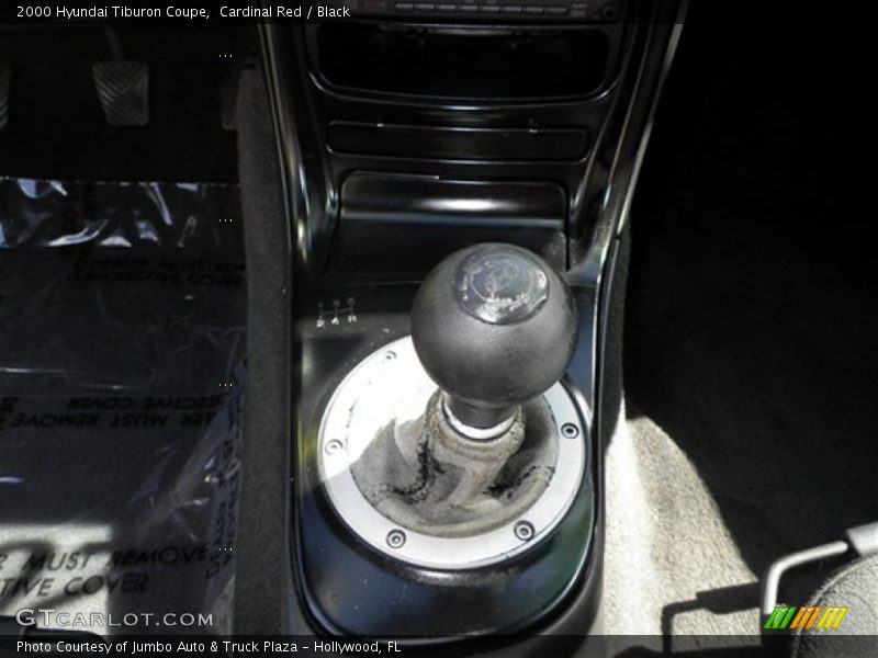 Cardinal Red / Black 2000 Hyundai Tiburon Coupe
